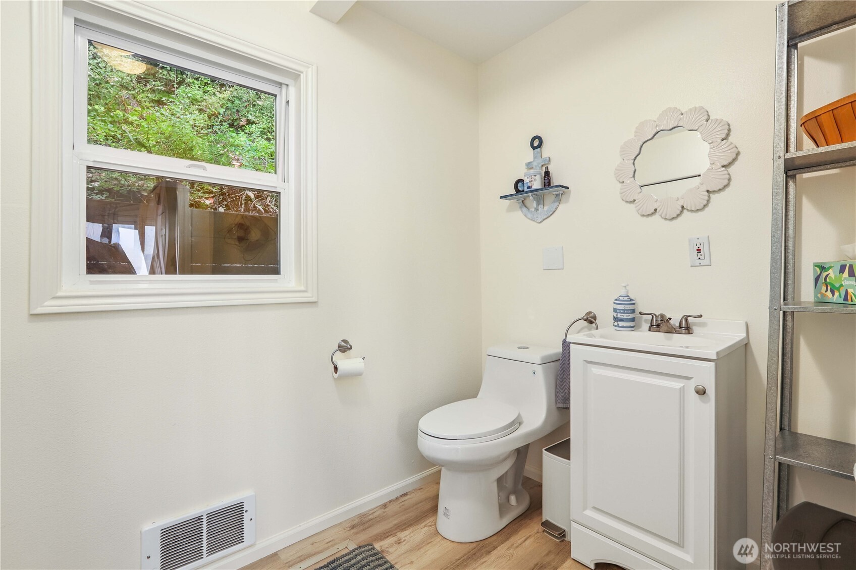 1122 Rockaway Lane Property Photo 11