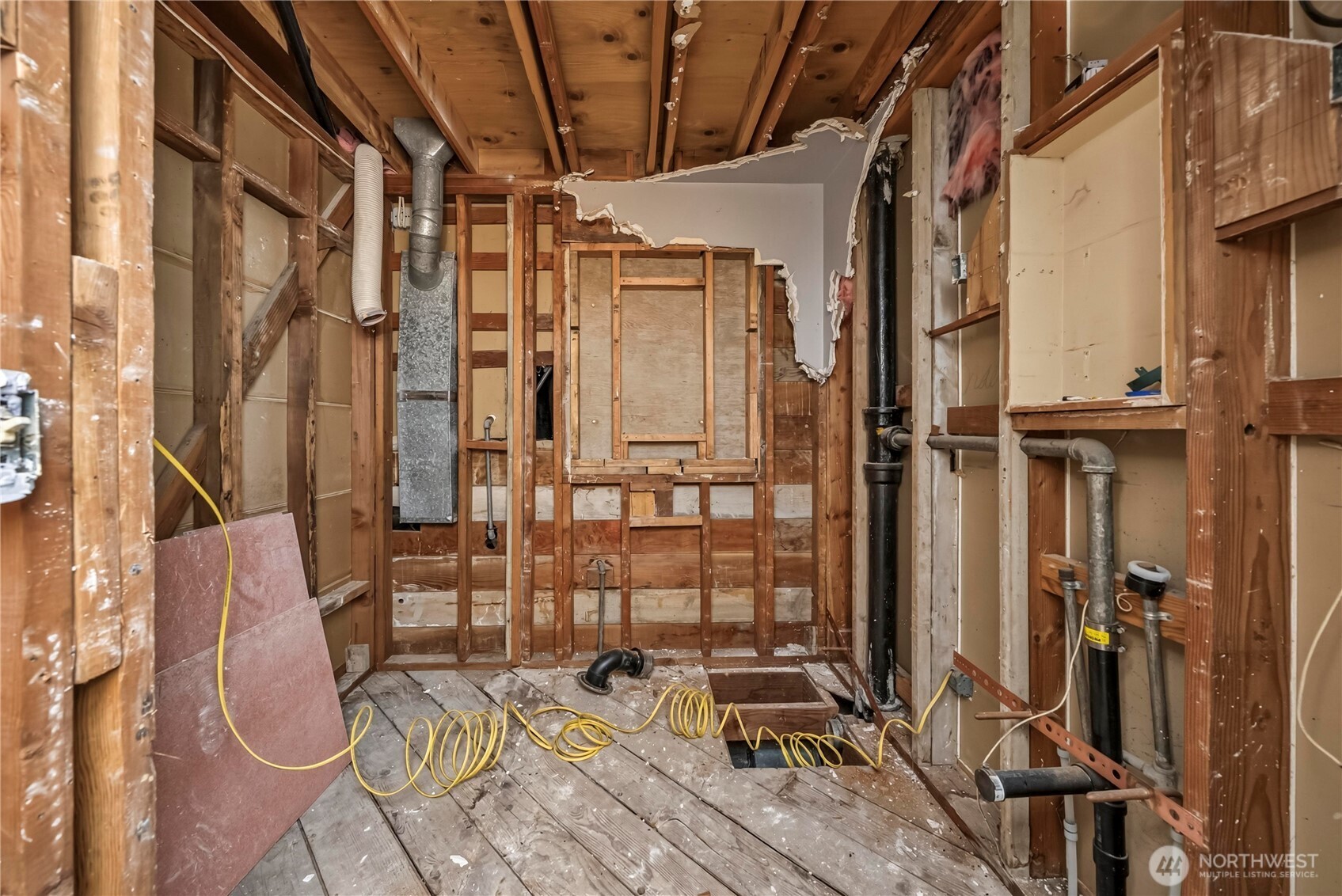 16030 33rd Avenue Property Photo 10