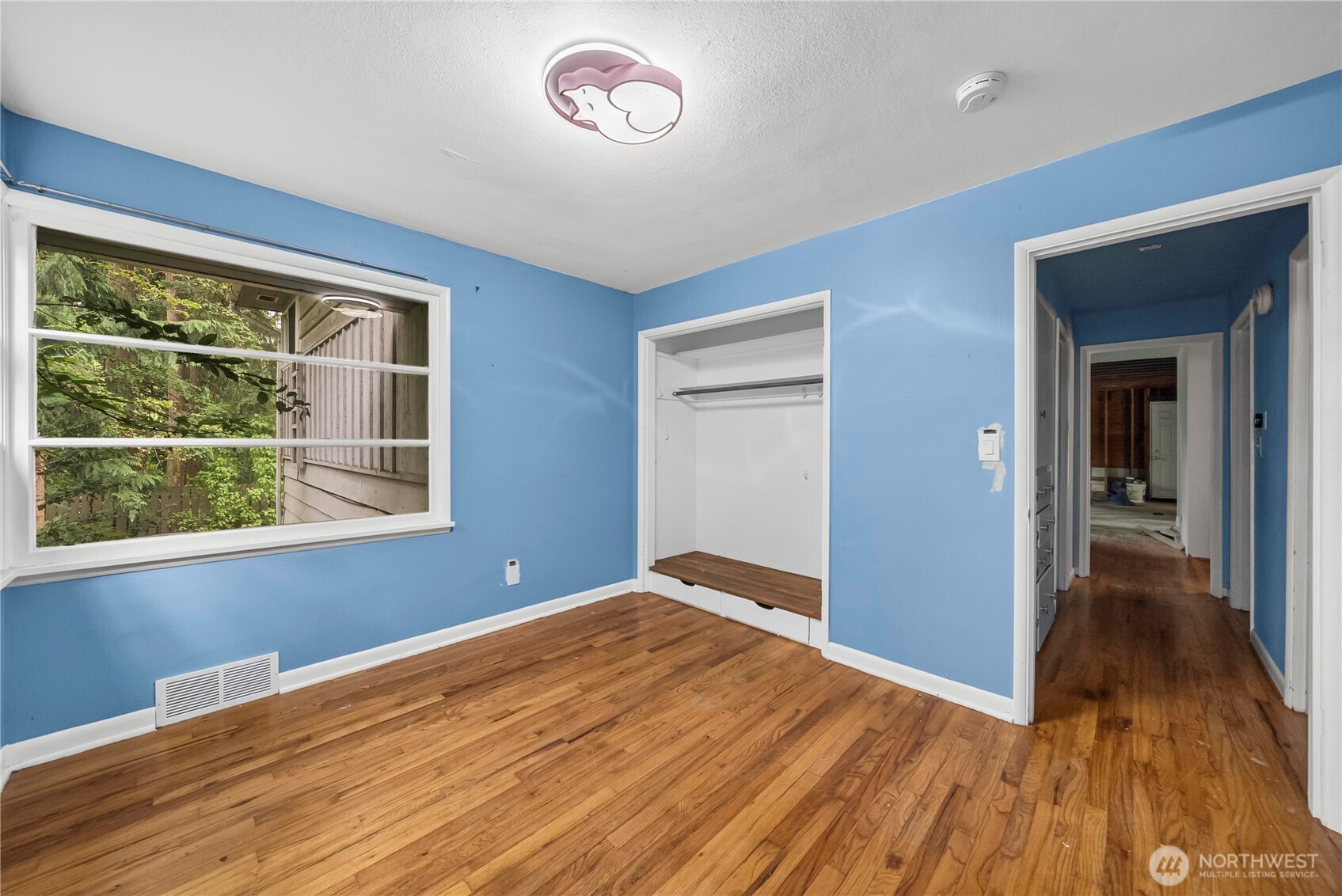 16030 33rd Avenue Property Photo 12