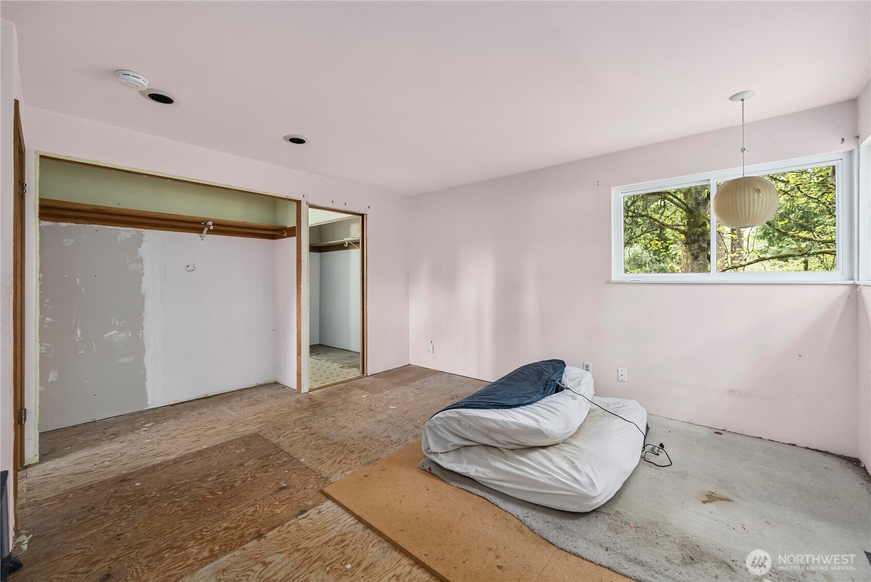 16030 33rd Avenue Property Photo 17