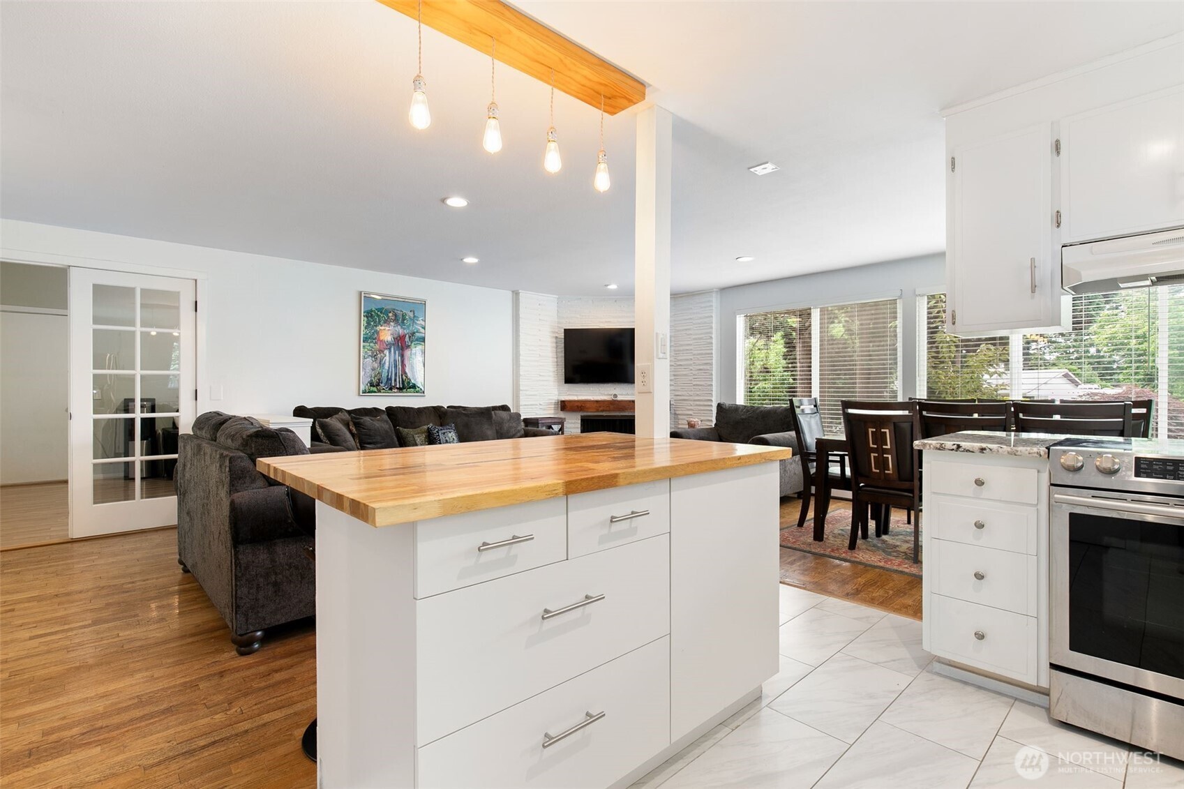22309 115th Place Property Photo 13