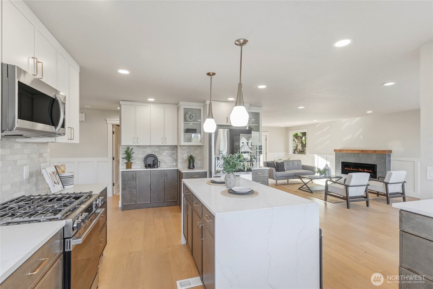 12621 49th Street Ct Property Photo 8