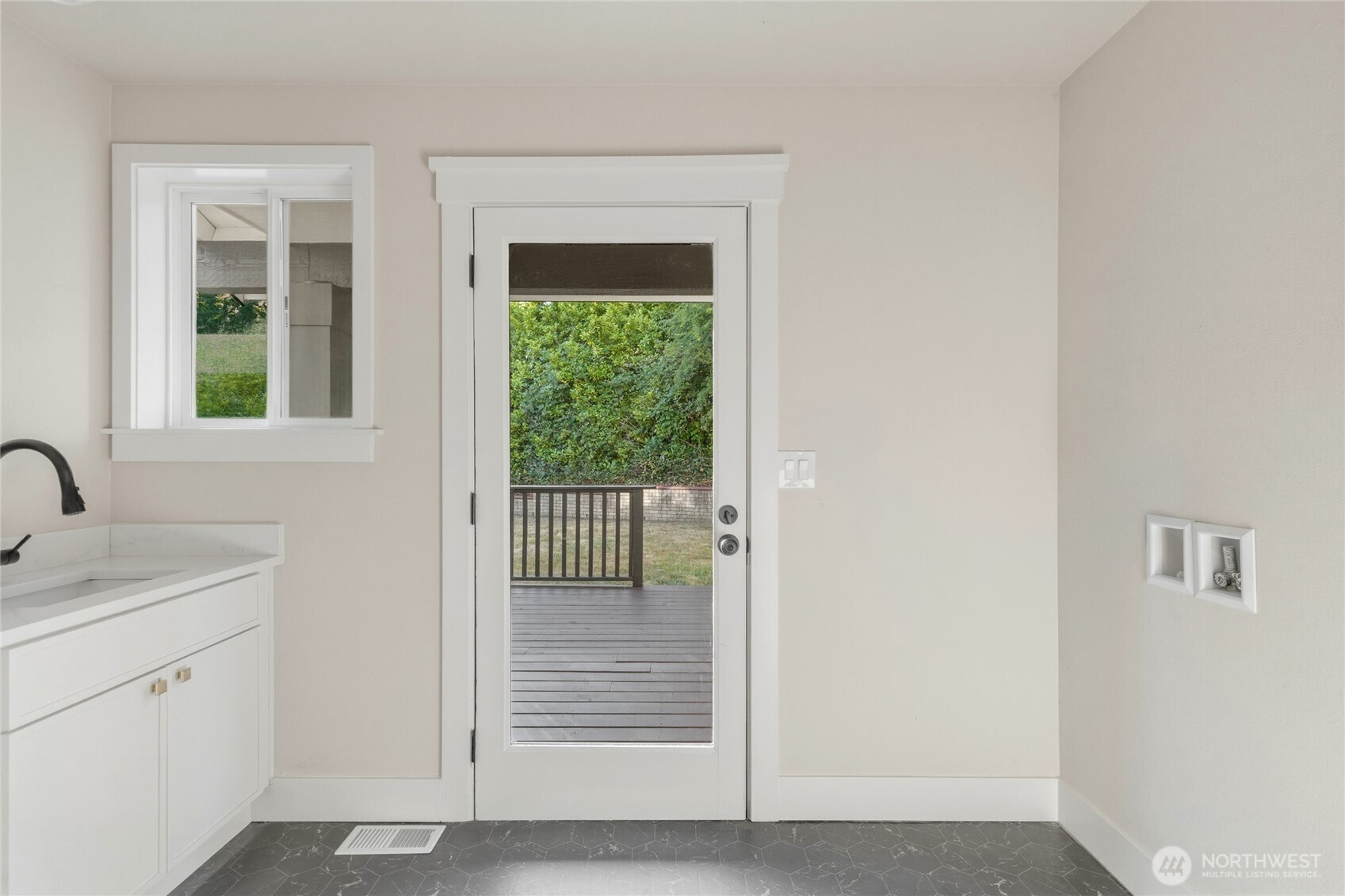 12621 49th Street Ct Property Photo 28