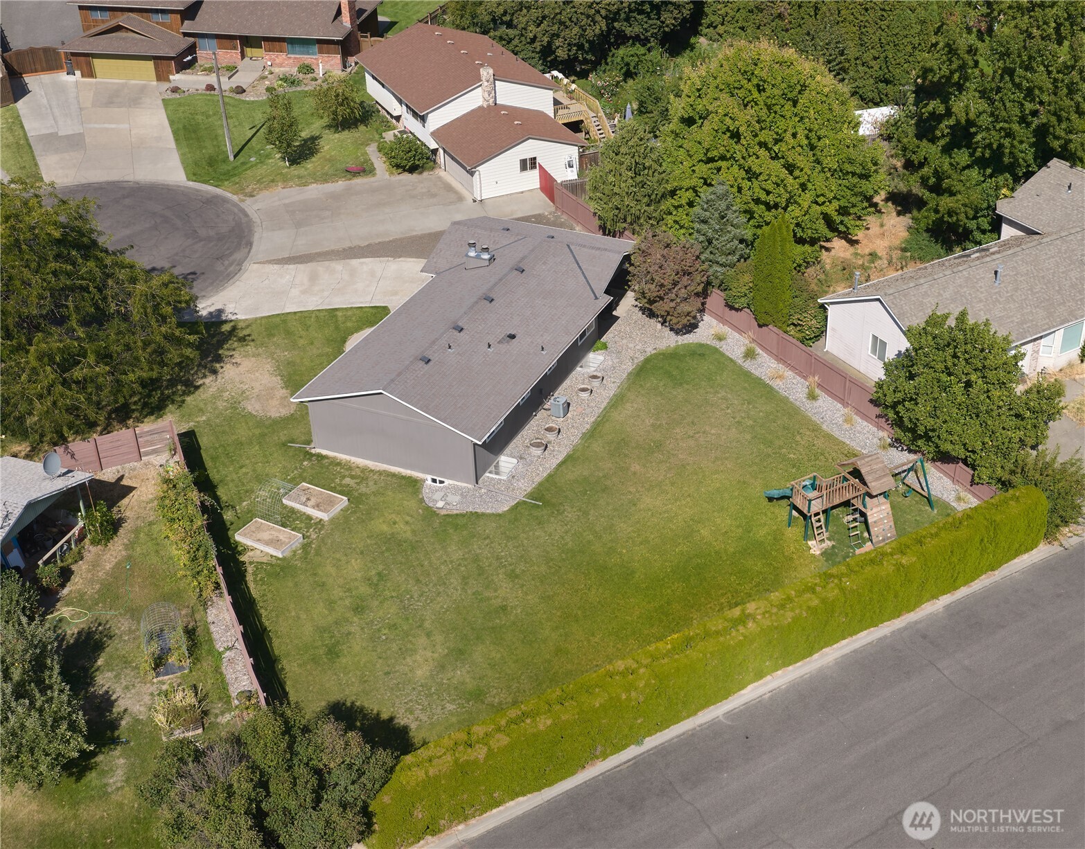 1266 Se Independence Drive Property Photo 11