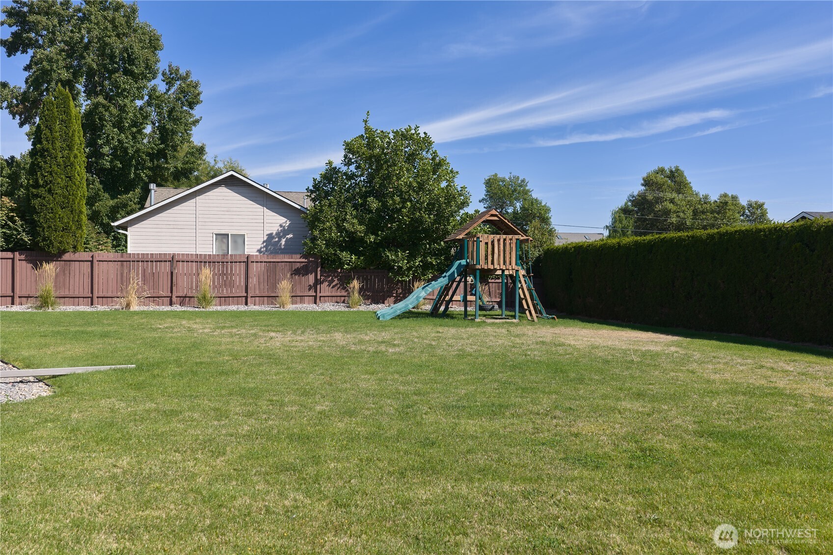 1266 Se Independence Drive Property Photo 14