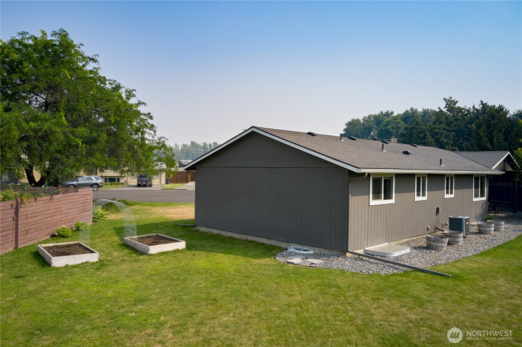 1266 Se Independence Drive Property Photo 30