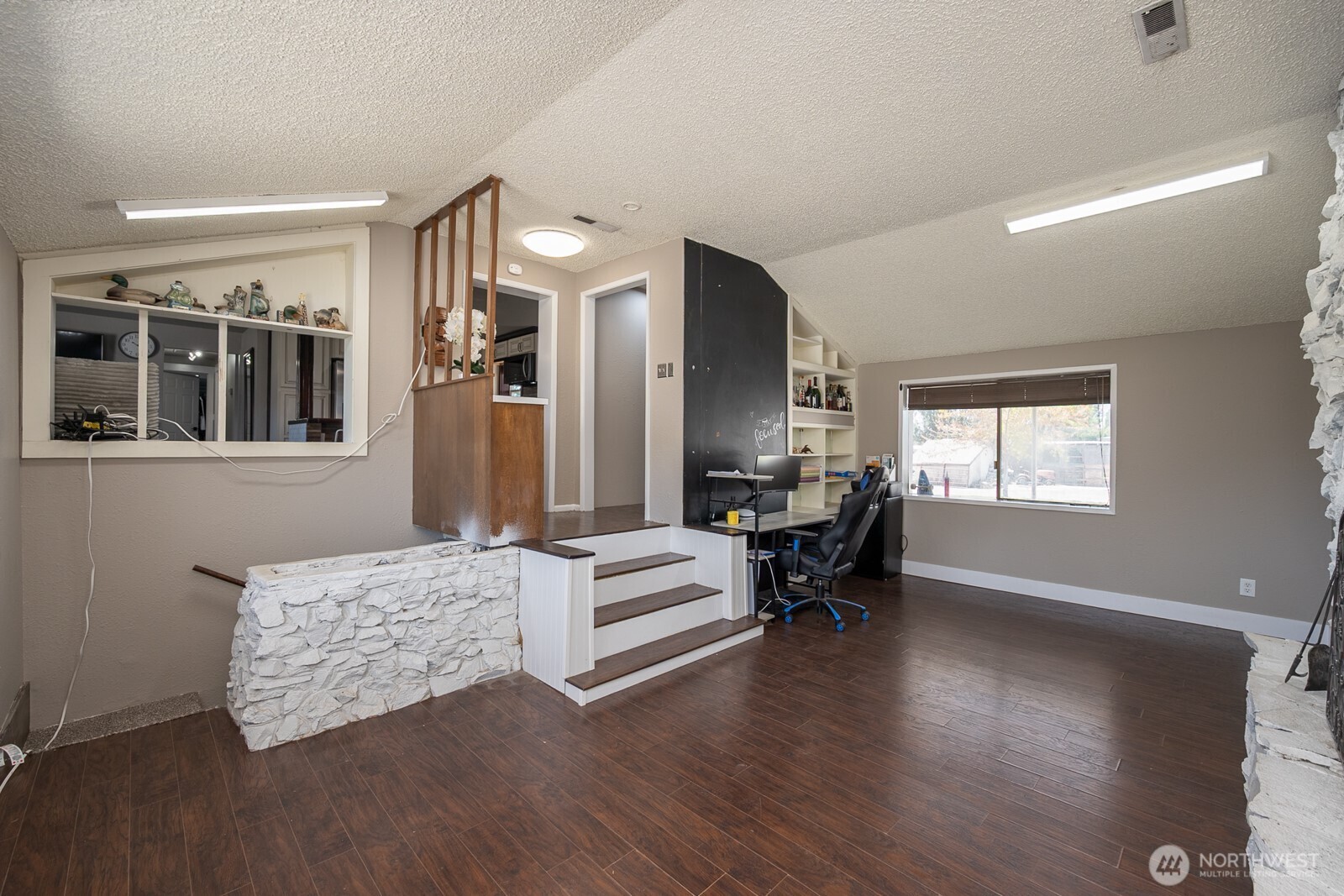 2096 Hamilton Road Property Photo 30