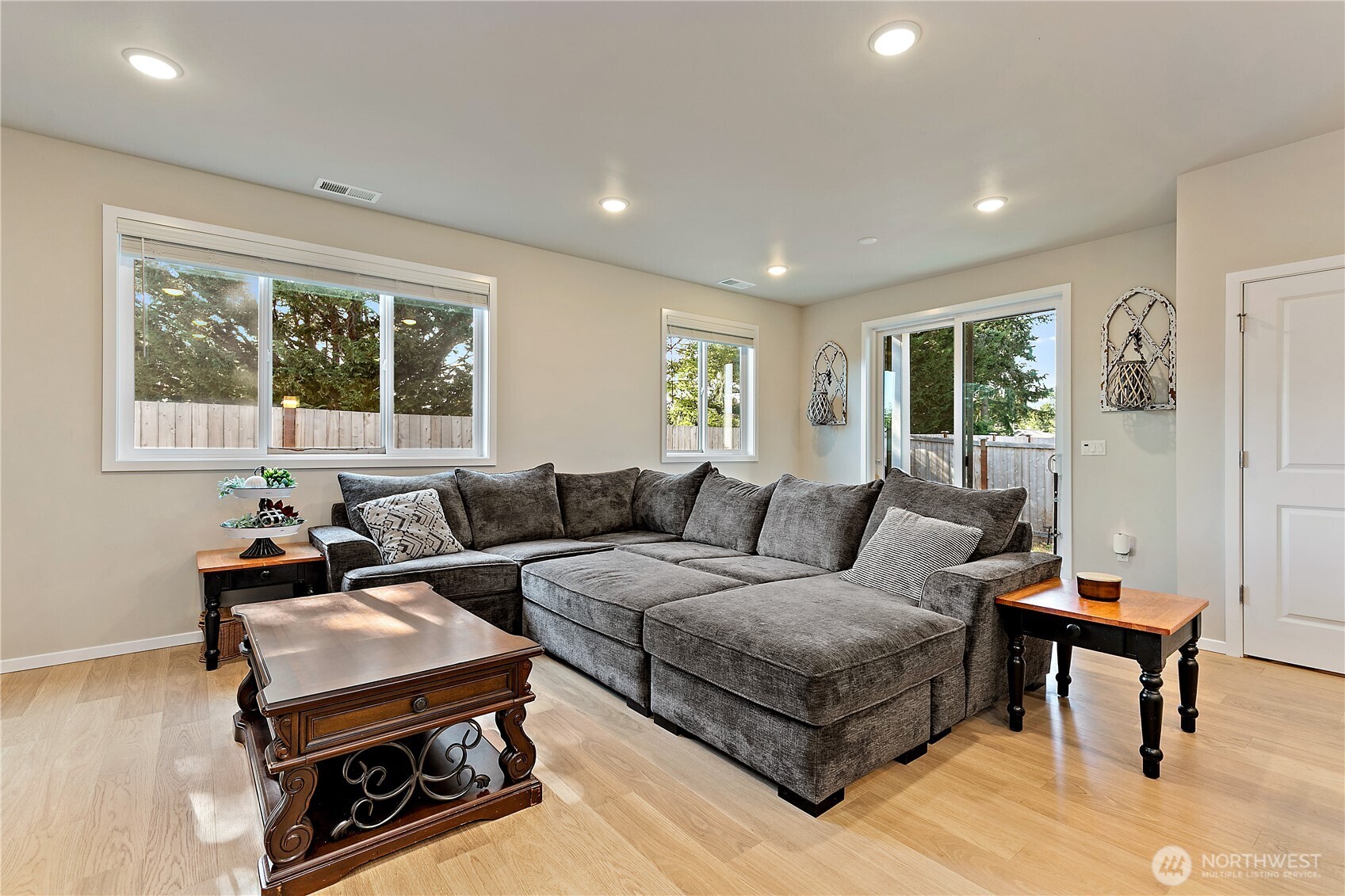 18302 34th Avenue Ct Property Photo 4