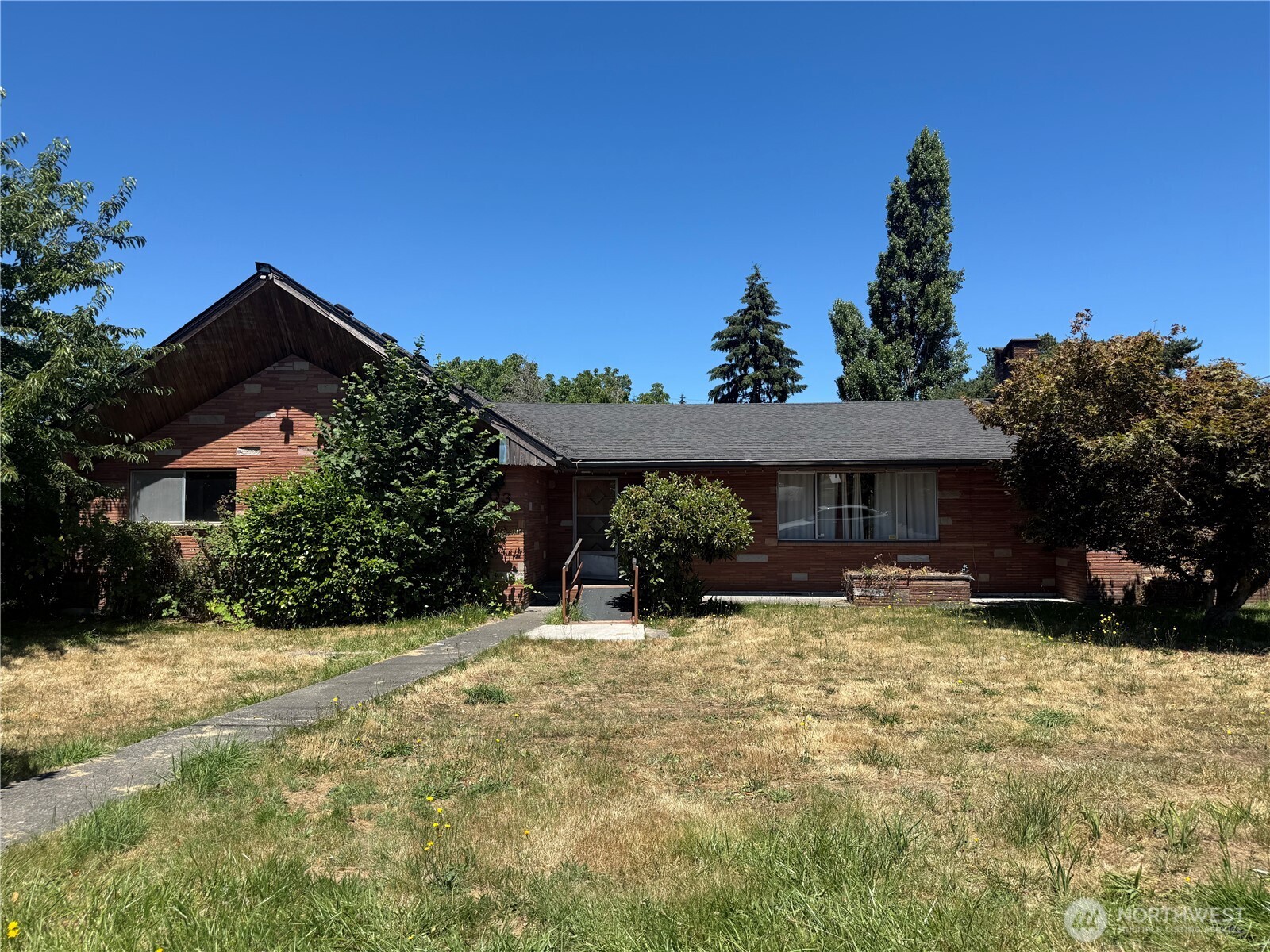 3303 Galvin Road Property Photo 1
