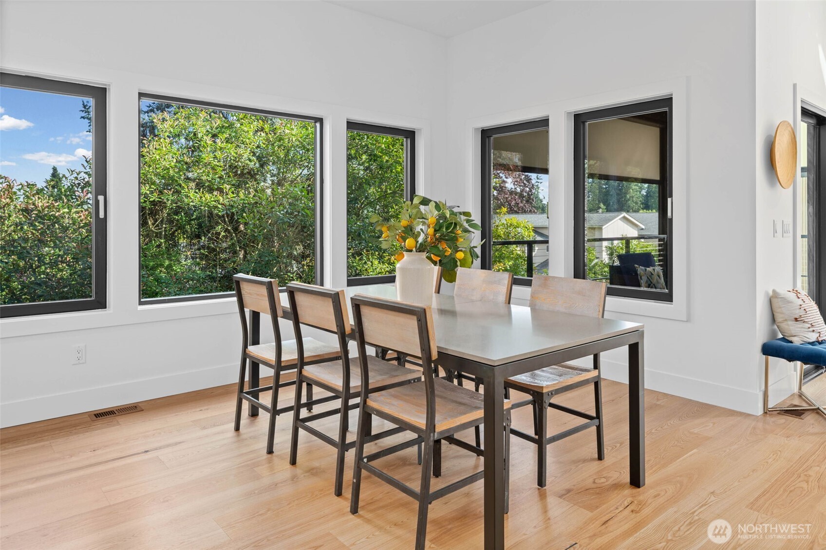 1219 158th Place Property Photo 15