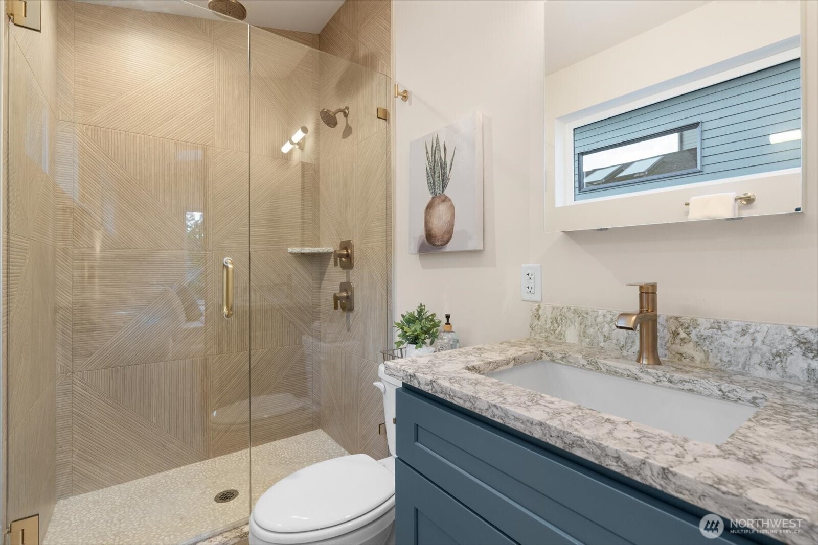 3704 Ne 137th Street Property Photo 5