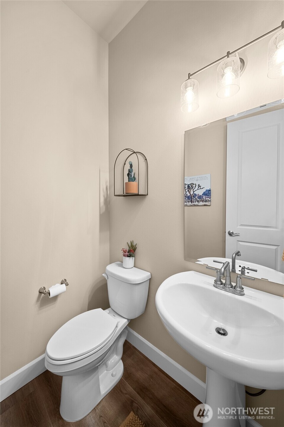 20710 156th Street Property Photo 7