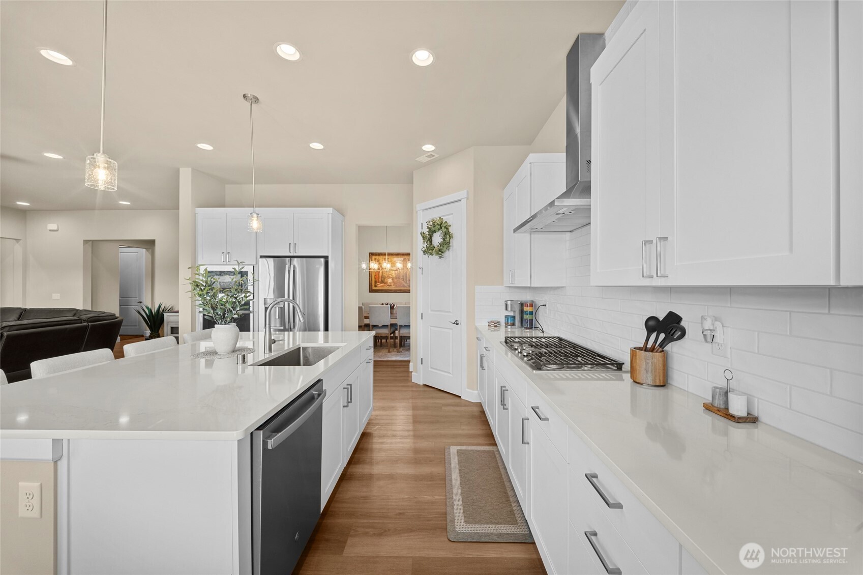 20710 156th Street Property Photo 14