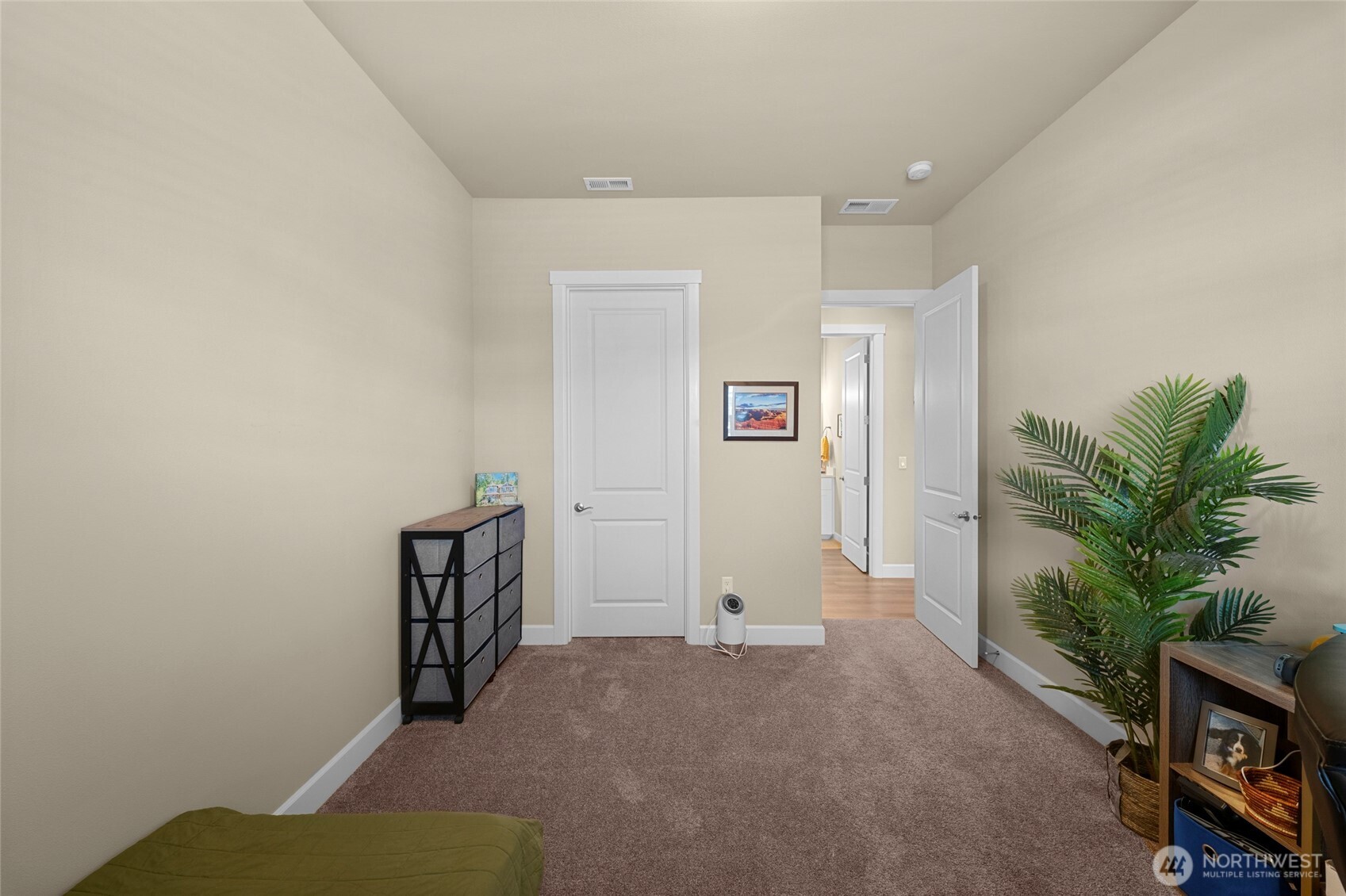 20710 156th Street Property Photo 28