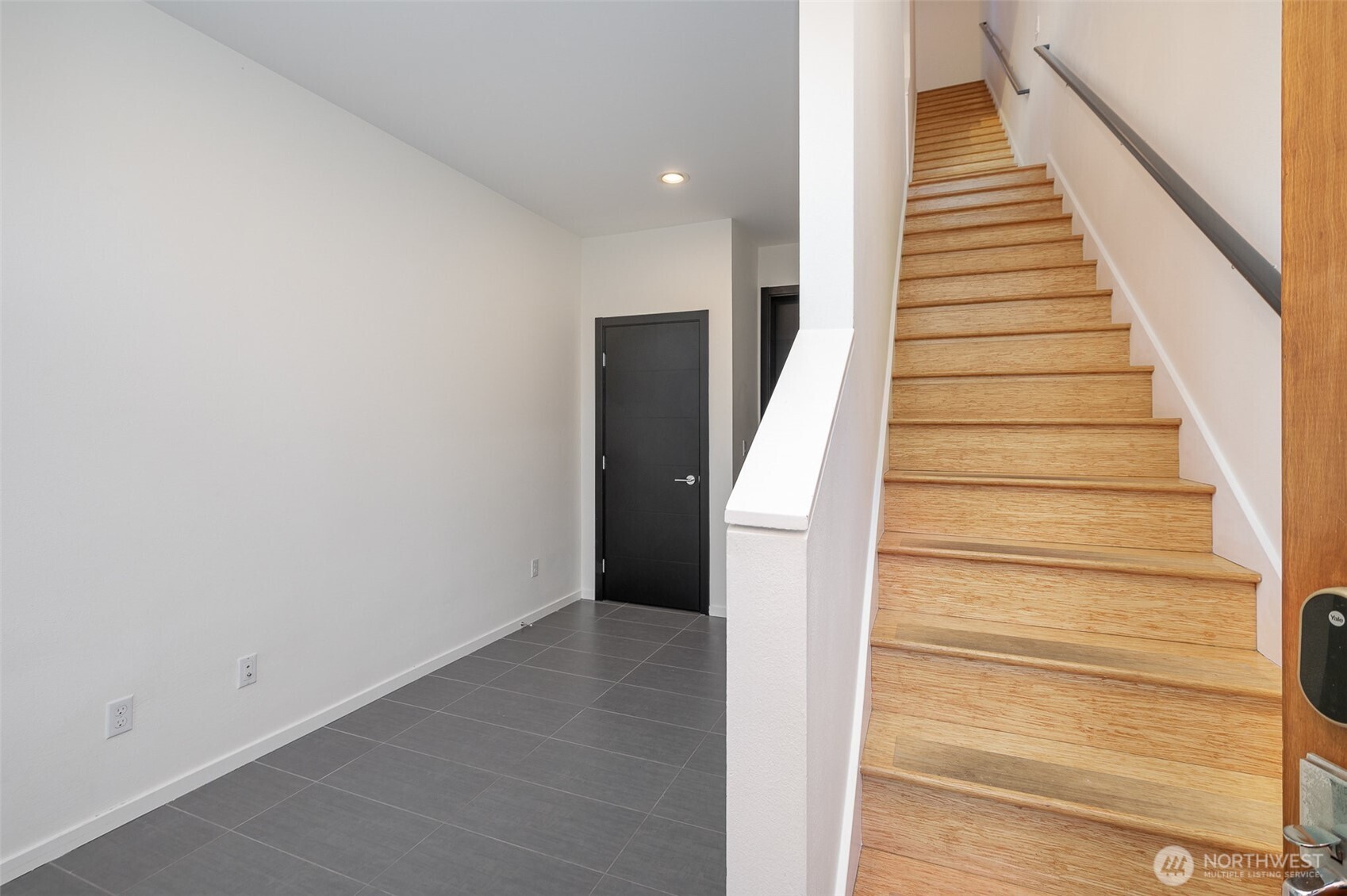 206 22nd Avenue C Property Photo 3