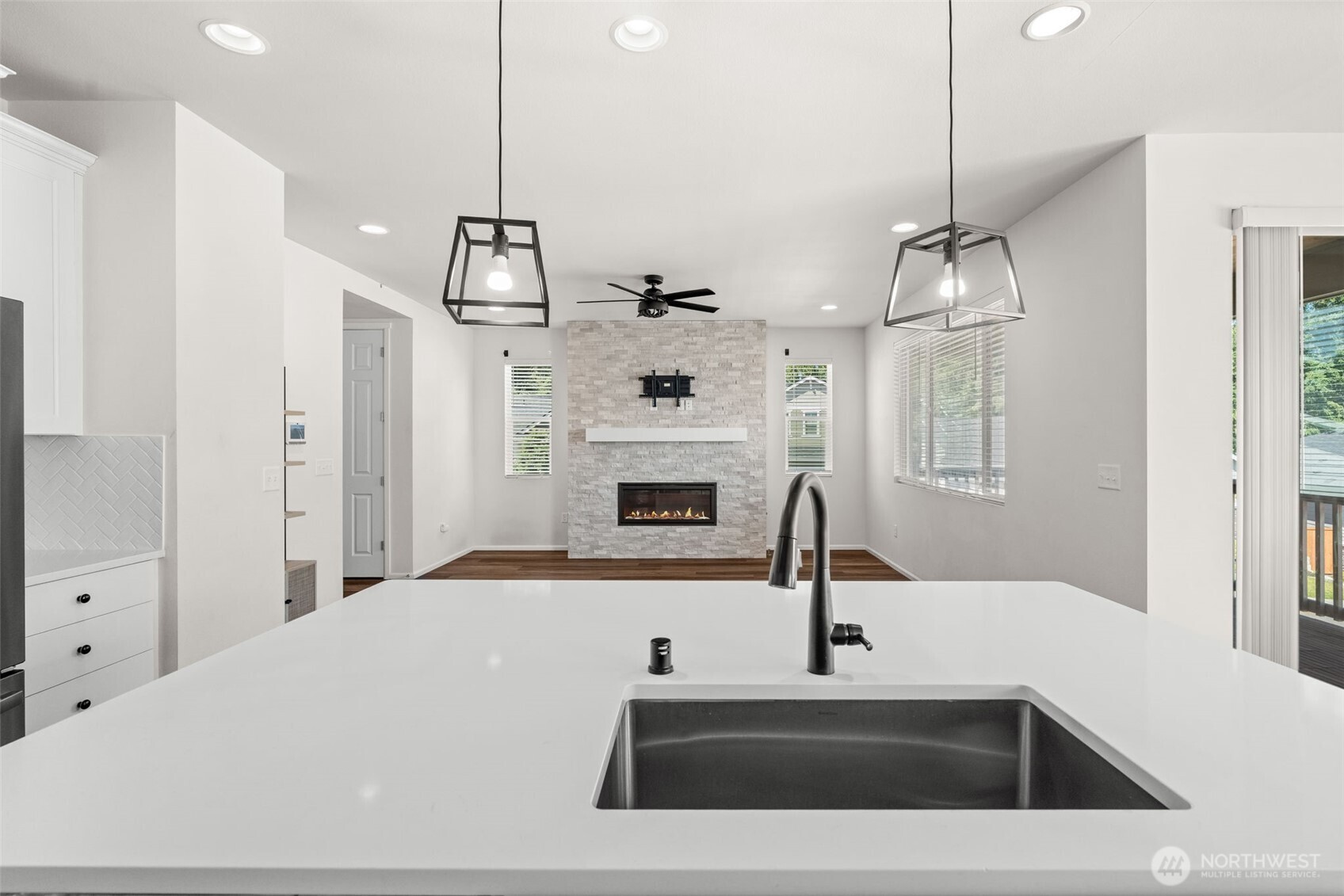 6571 Skipper Lane Property Photo 15