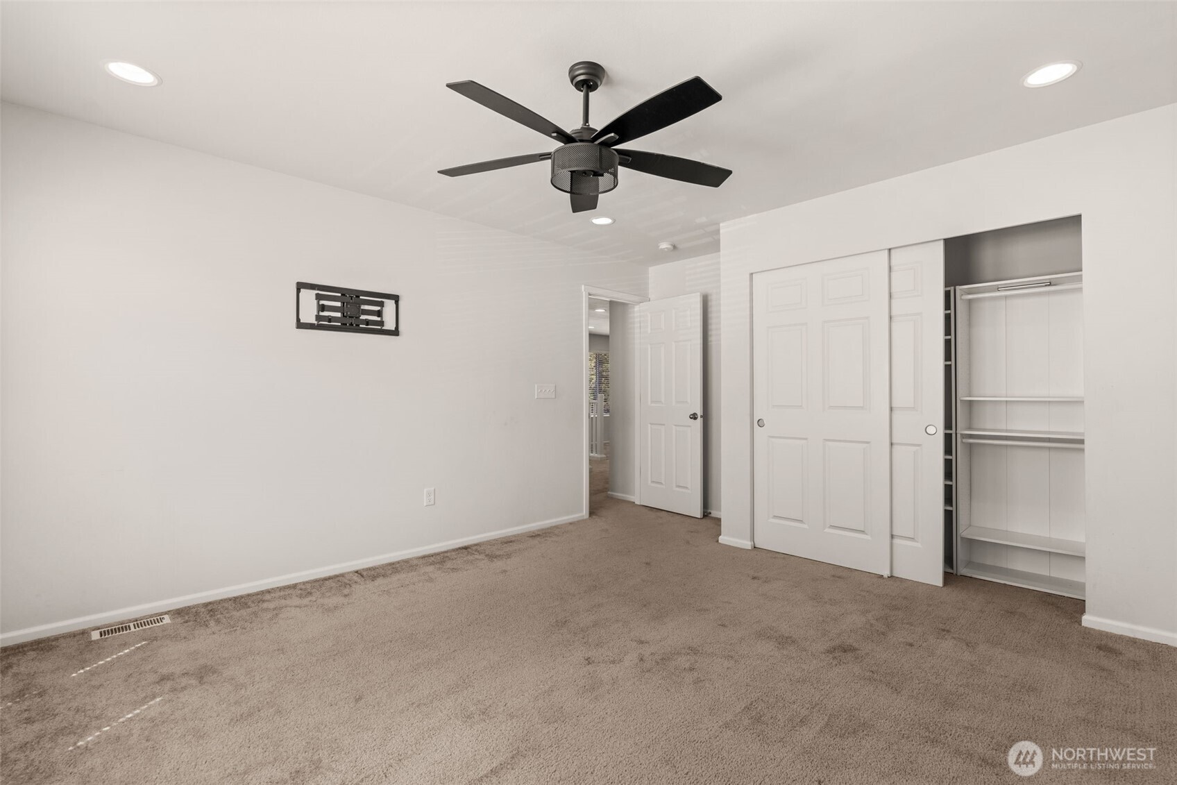 6571 Skipper Lane Property Photo 27