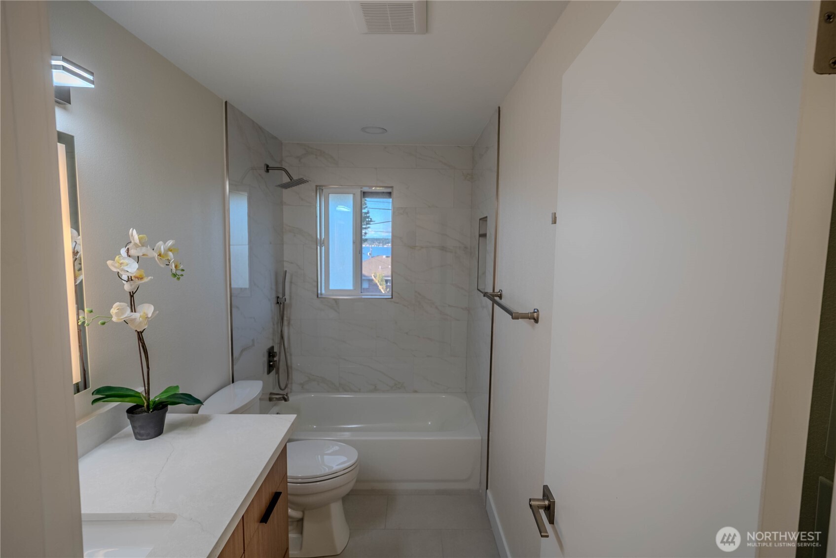 7716 S Mission Drive Property Photo 16