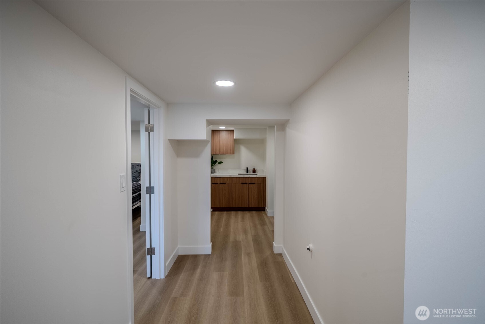 7716 S Mission Drive Property Photo 28
