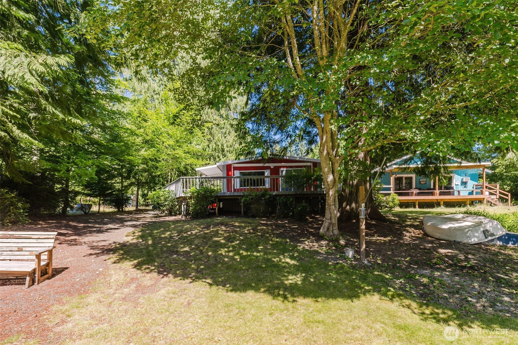 41 E Pickering Place Property Photo 8