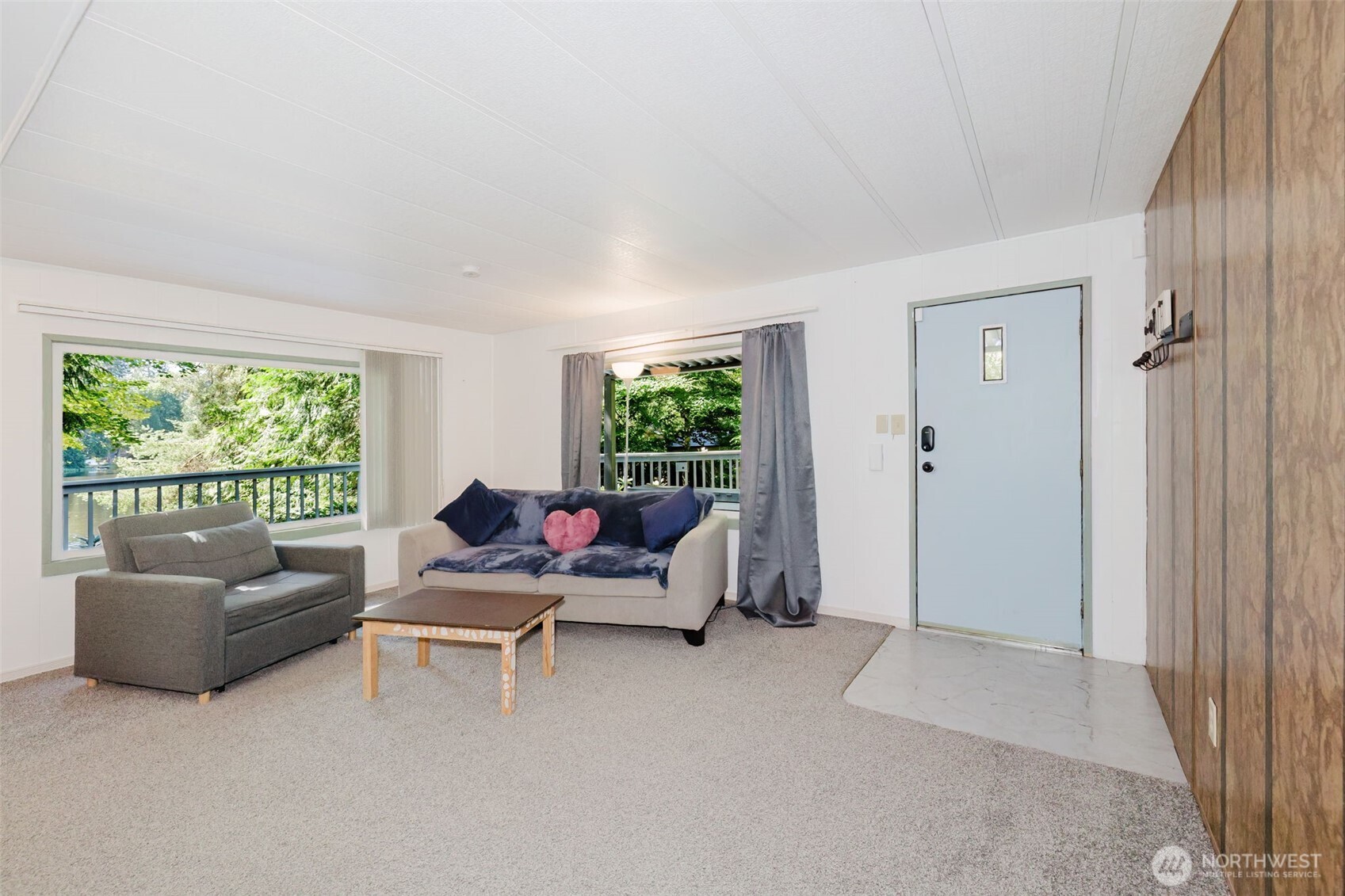 41 E Pickering Place Property Photo 12