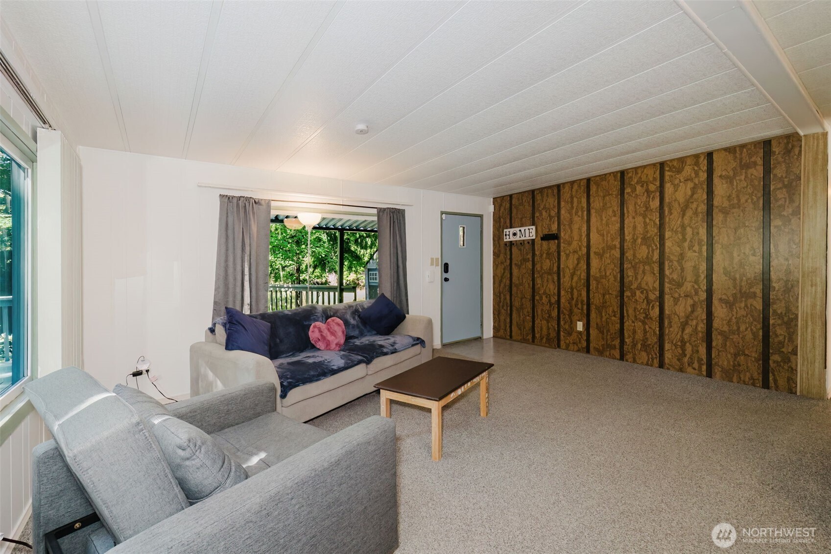 41 E Pickering Place Property Photo 13