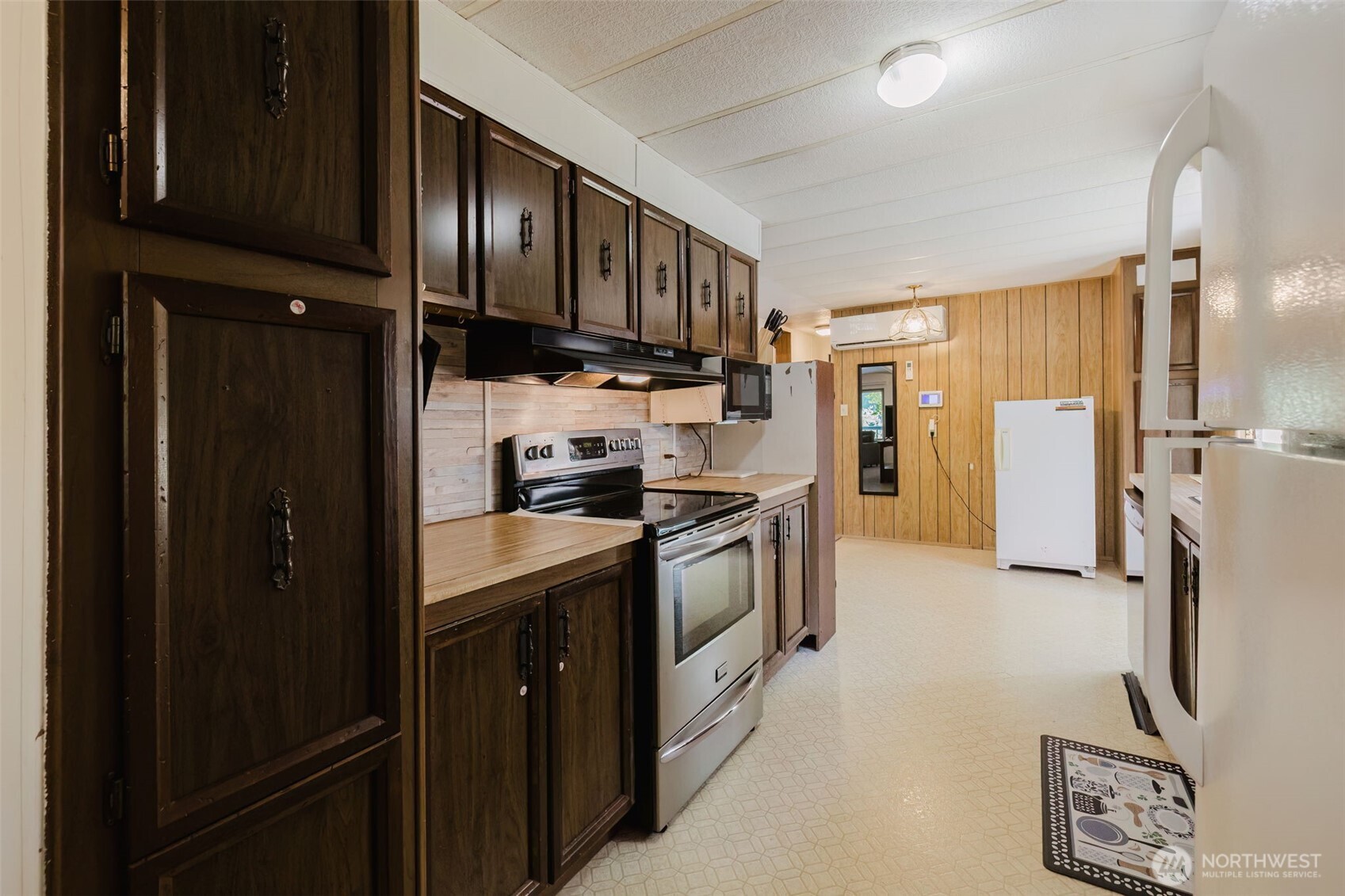 41 E Pickering Place Property Photo 17