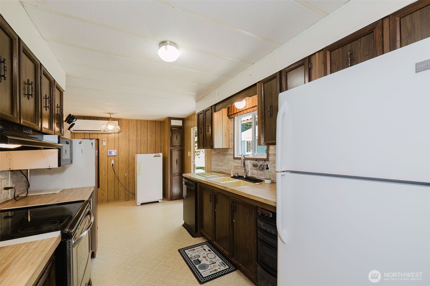 41 E Pickering Place Property Photo 20