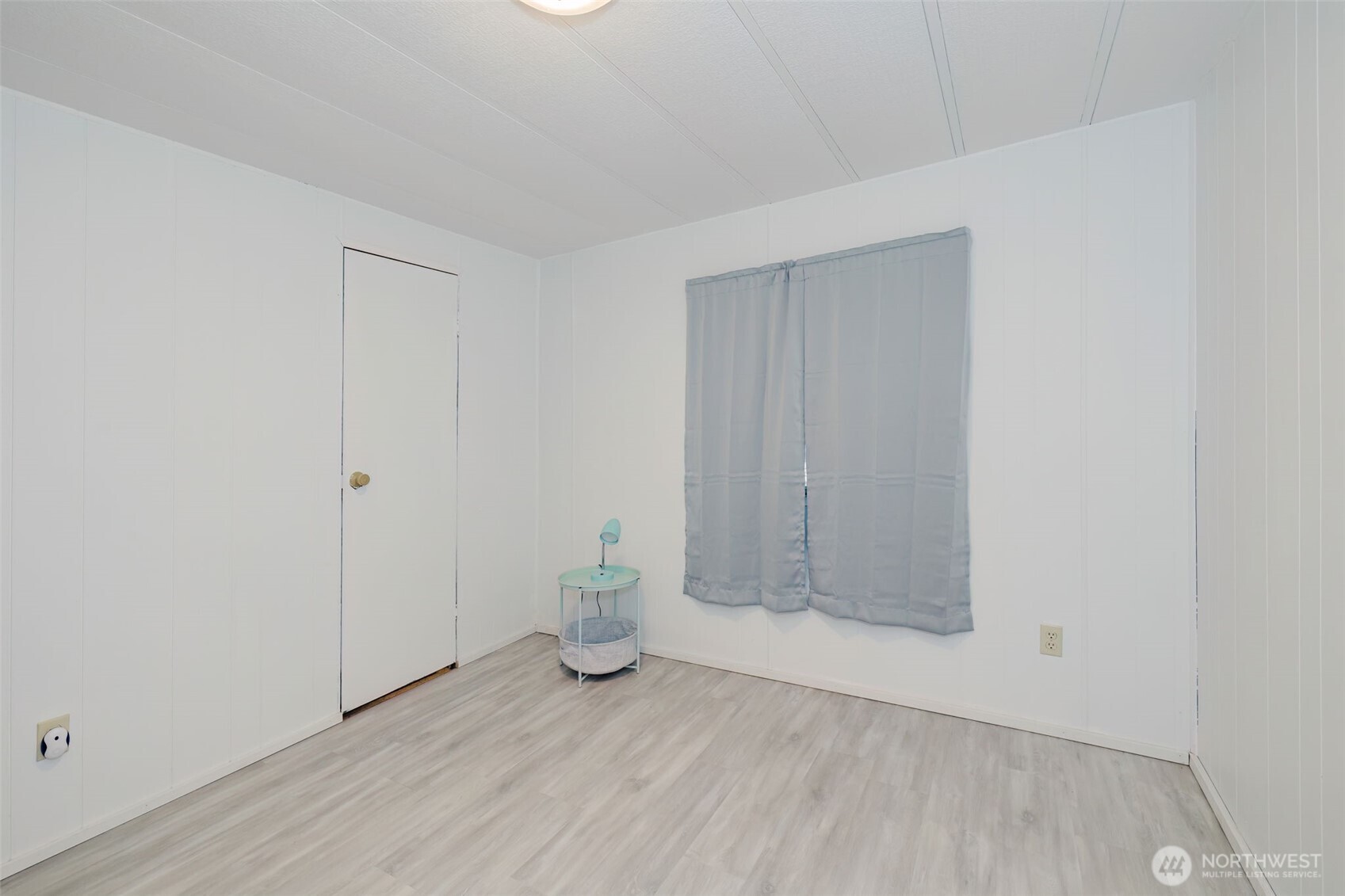 41 E Pickering Place Property Photo 25