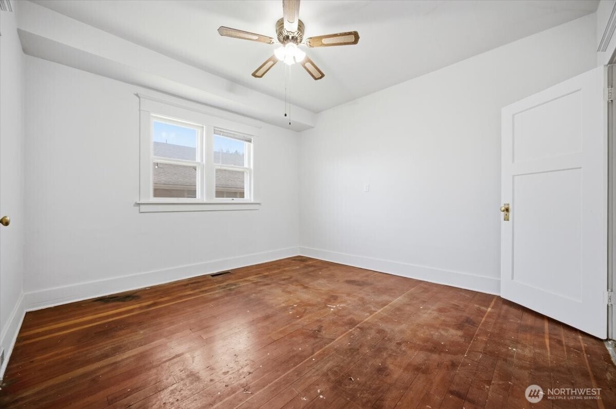 615 Pleasant Street Property Photo 12
