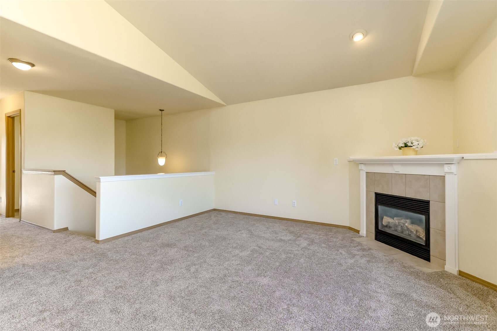 16018 89th Avenue Property Photo 3