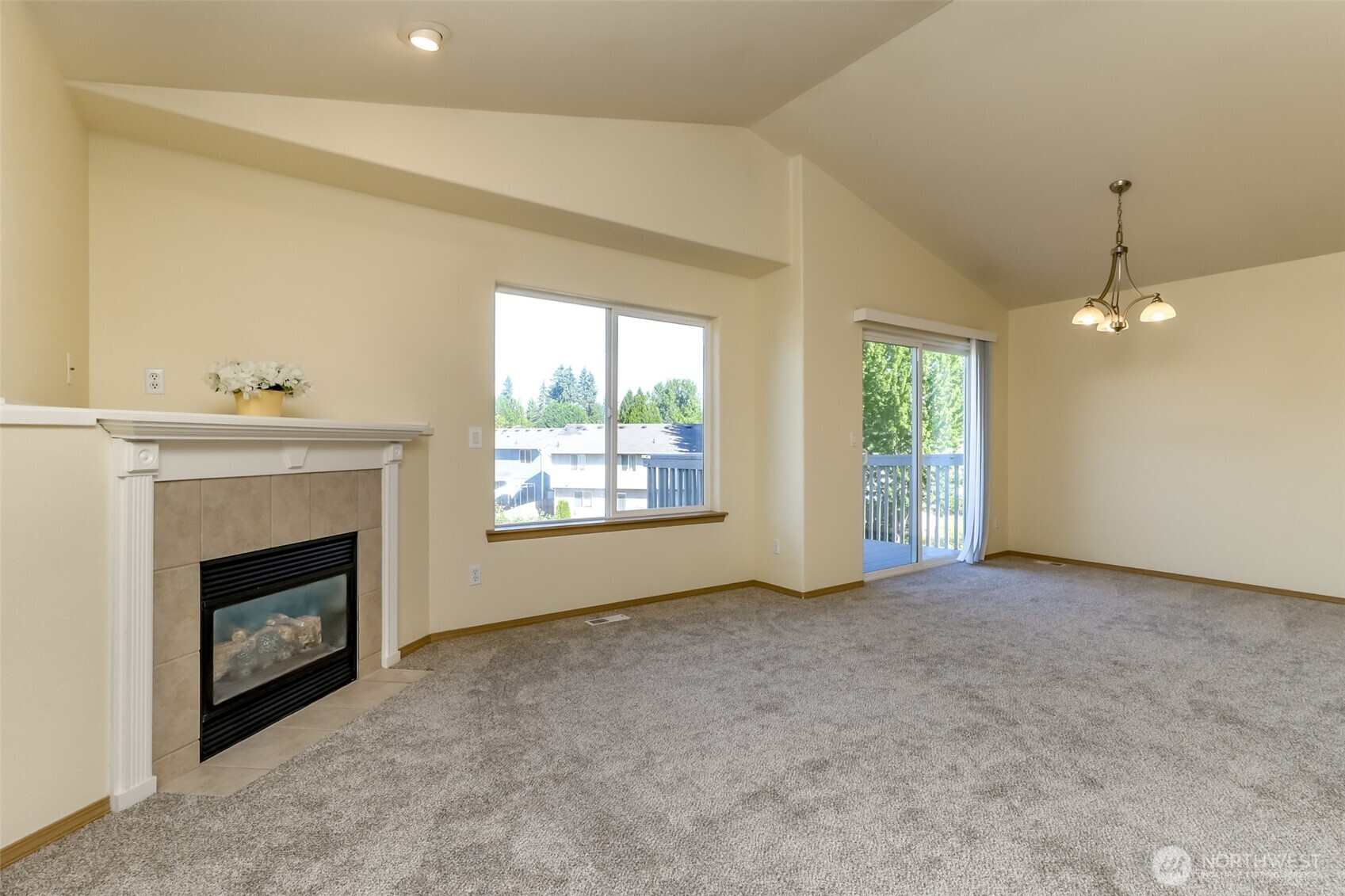 16018 89th Avenue Property Photo 14