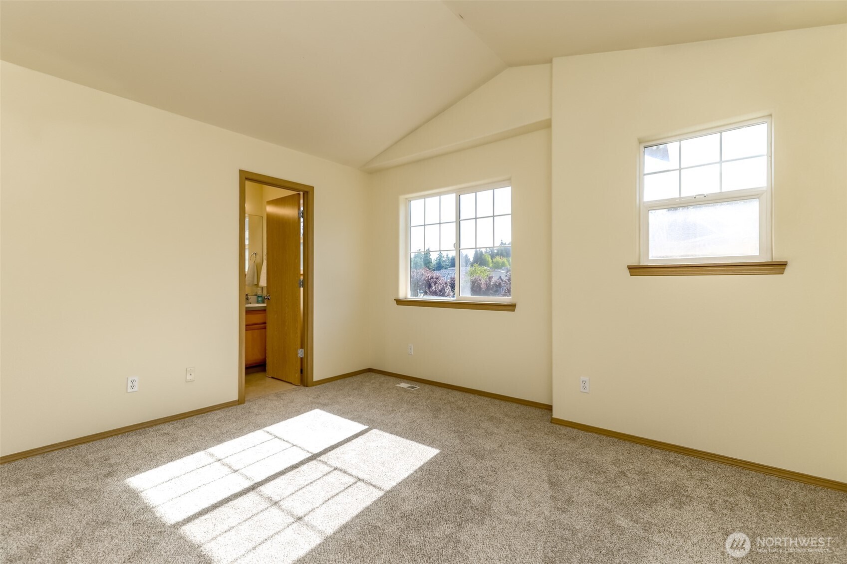 16018 89th Avenue Property Photo 19