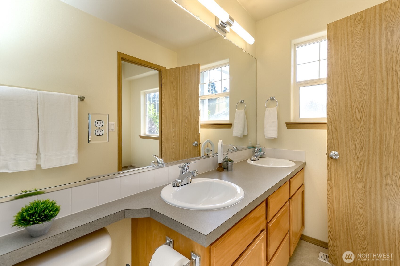 16018 89th Avenue Property Photo 22