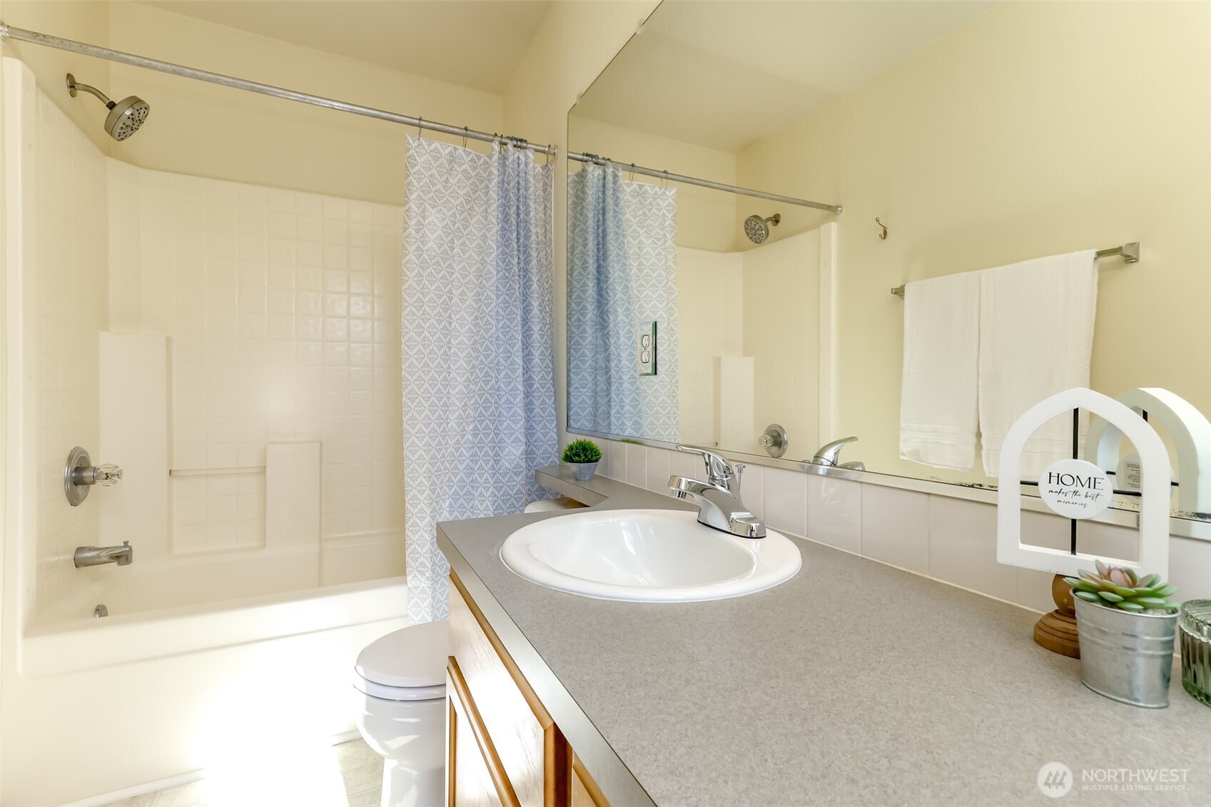 16018 89th Avenue Property Photo 23