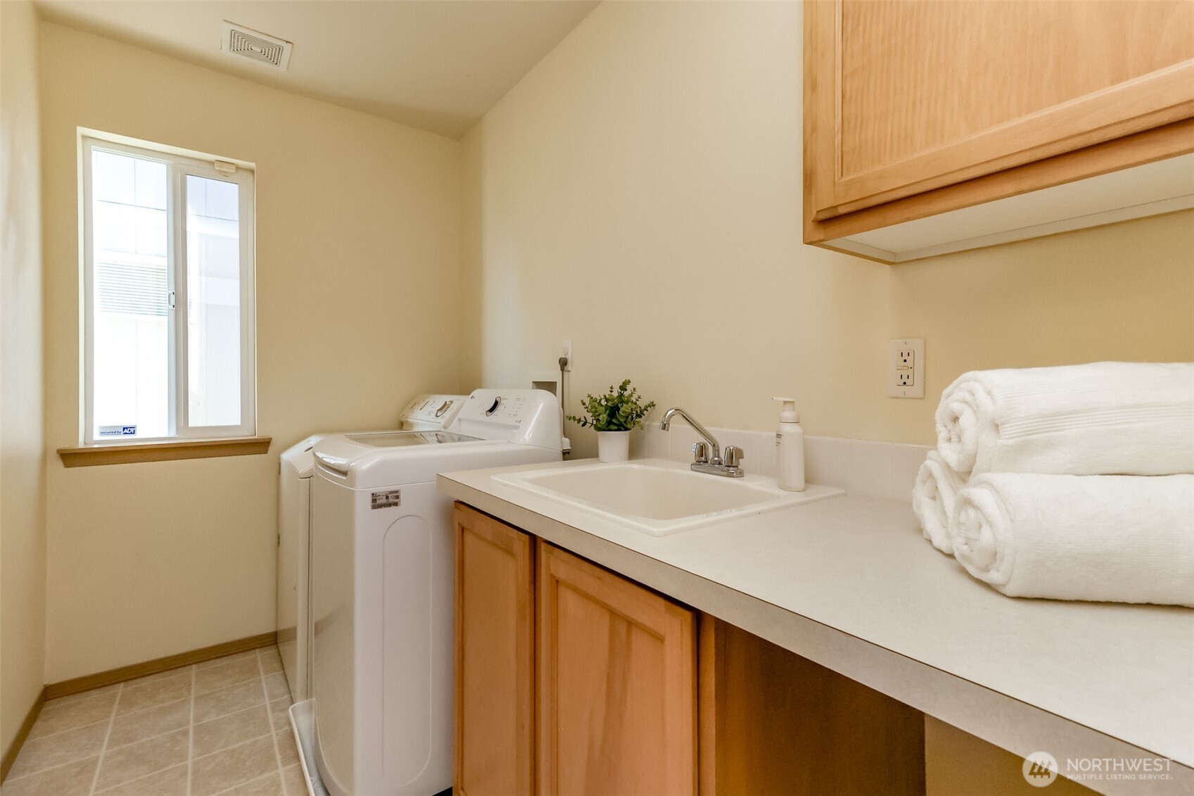 16018 89th Avenue Property Photo 27