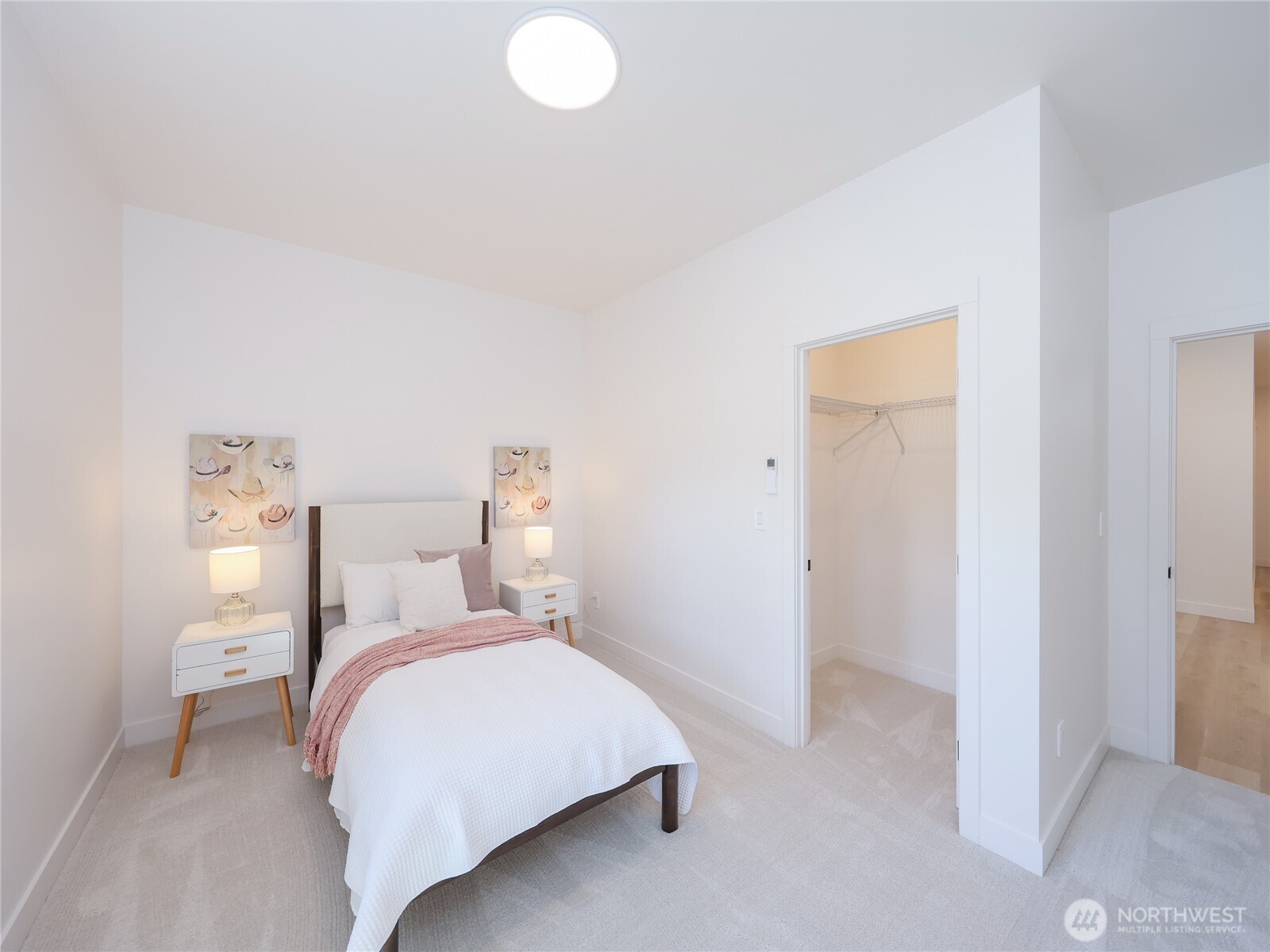 3333 Nassau St Street B Property Photo 23