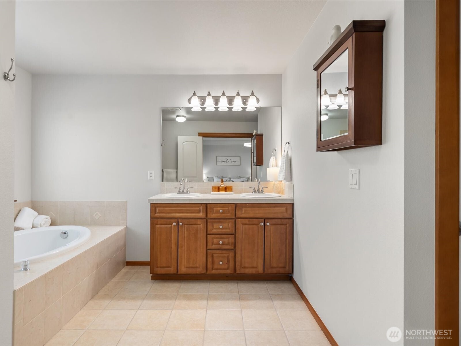 22622 Se 271st Street Property Photo 19