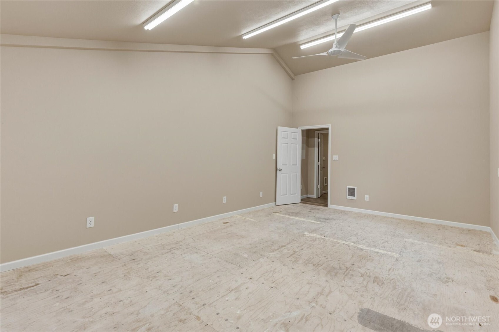 550 Ragland Property Photo 30
