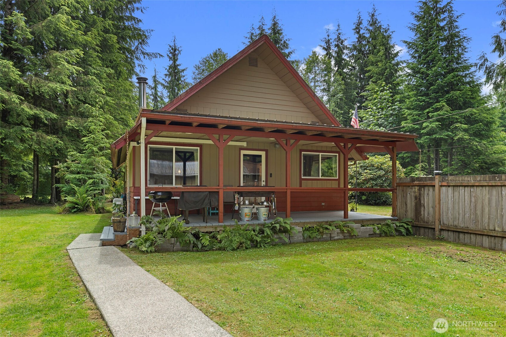 22205 S Forest Loop Property Photo 1
