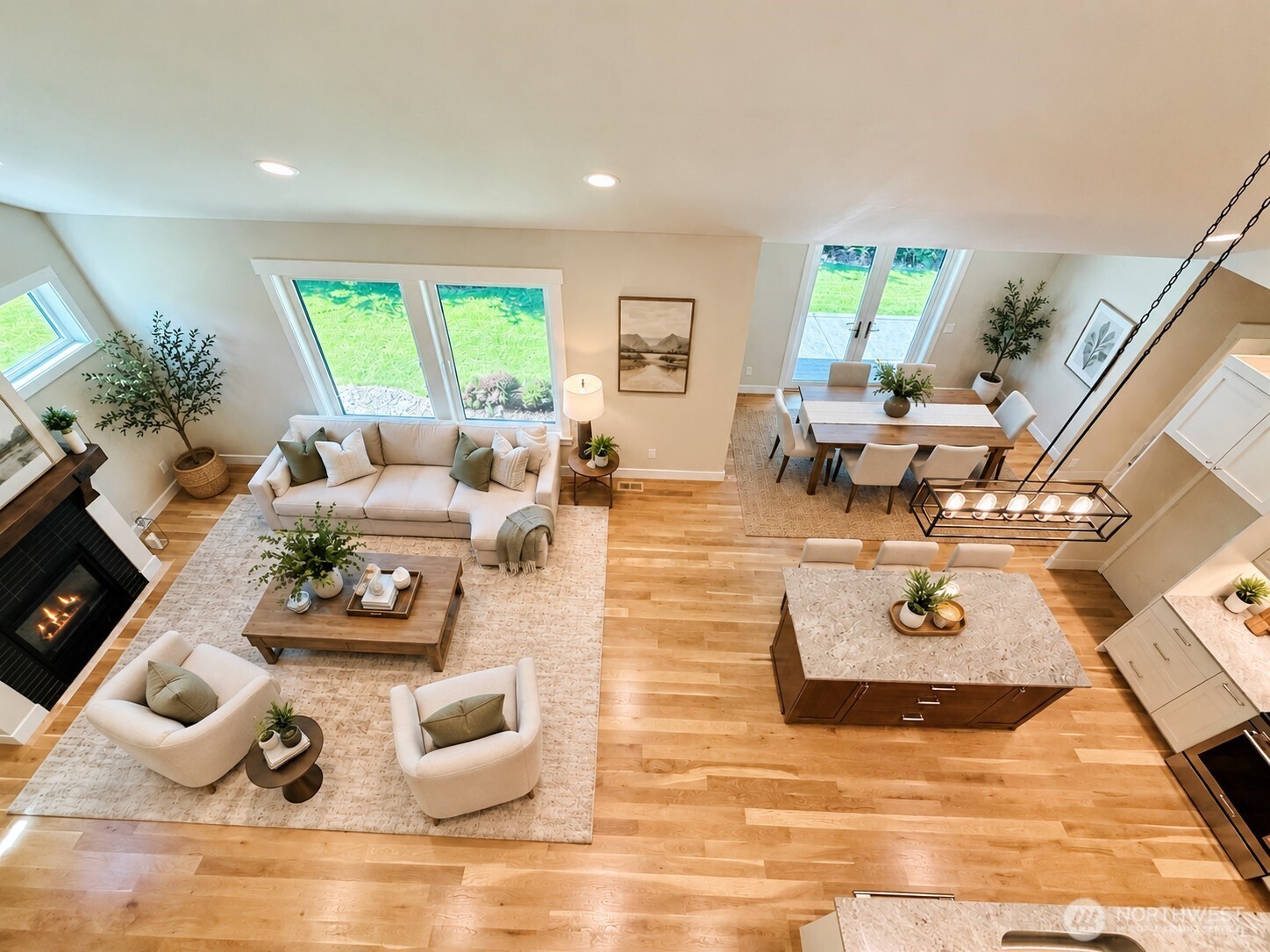 12288 Madrona Street Property Photo 7