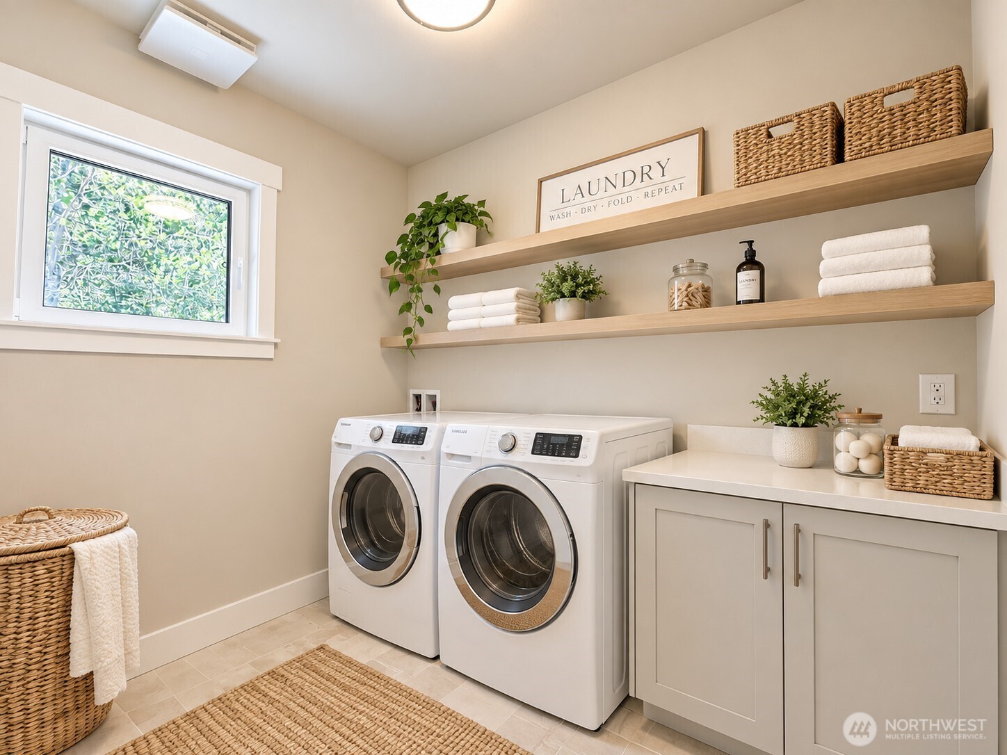 12288 Madrona Street Property Photo 27