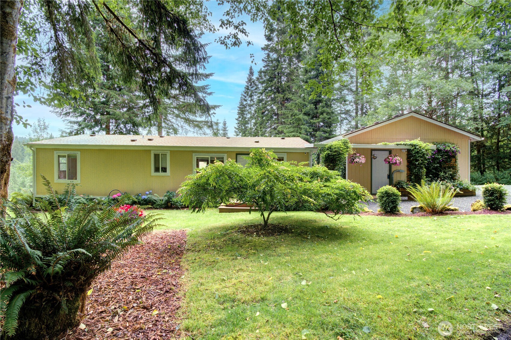 140 Leland Road Property Photo 1