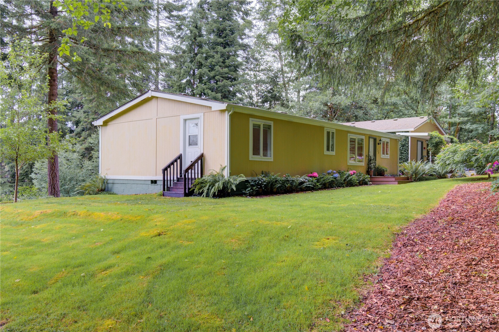 140 Leland Road Property Photo 3