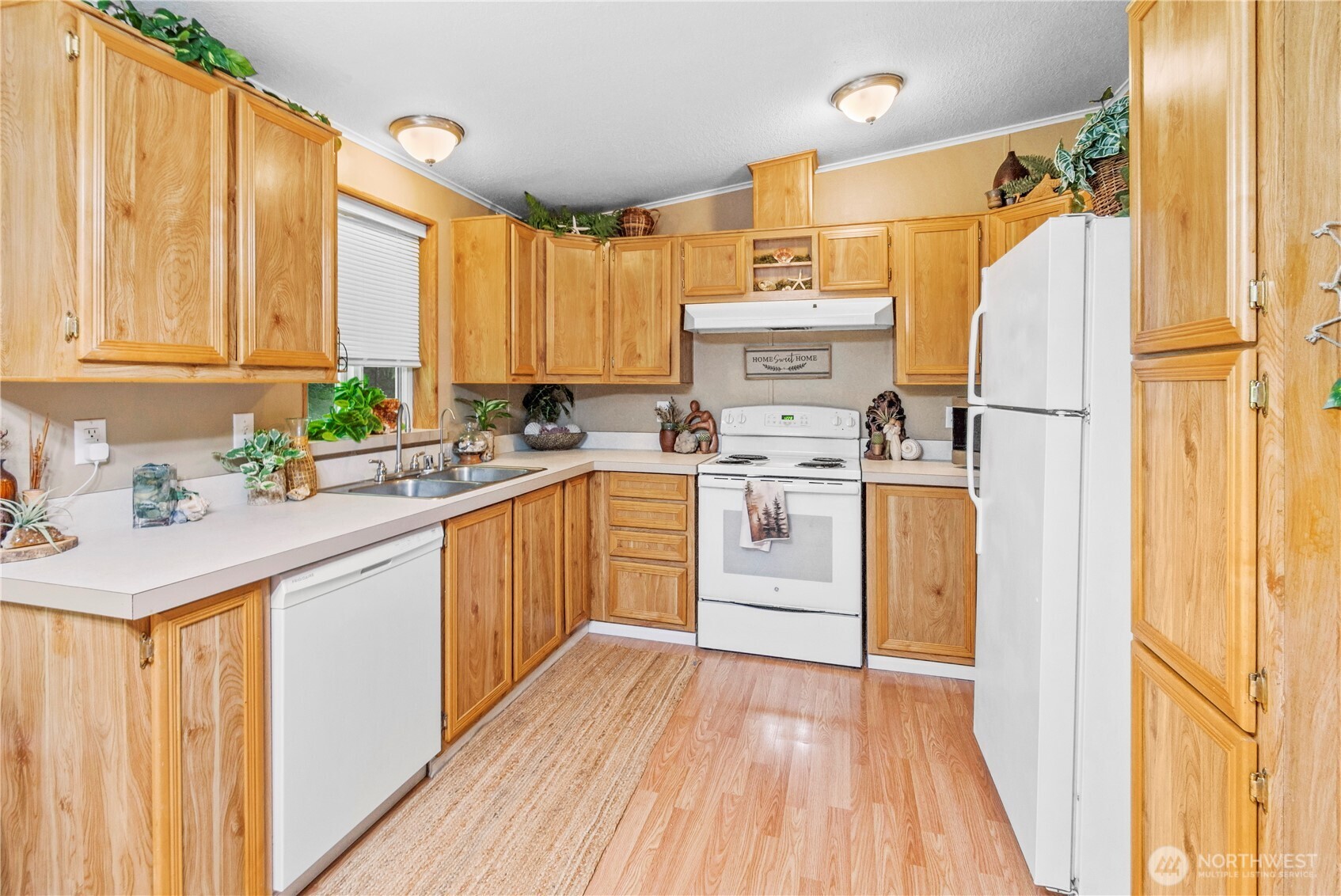 140 Leland Road Property Photo 10