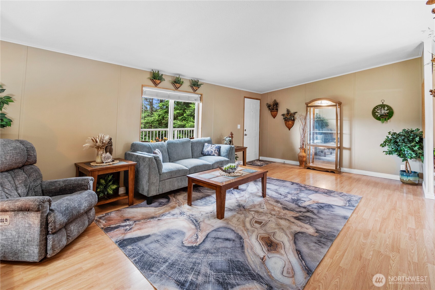 140 Leland Road Property Photo 12