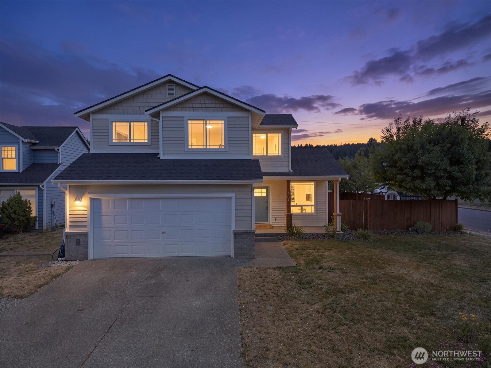 402 Orting Avenue Property Photo 1