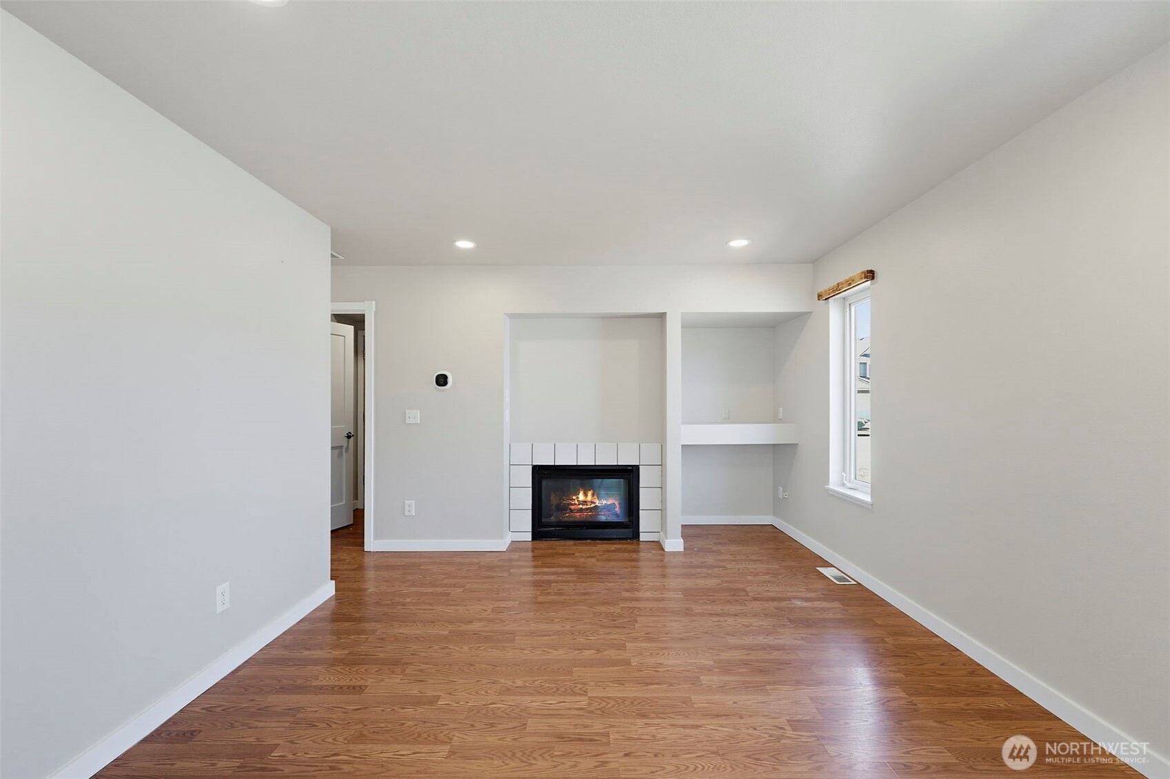 402 Orting Avenue Property Photo 13