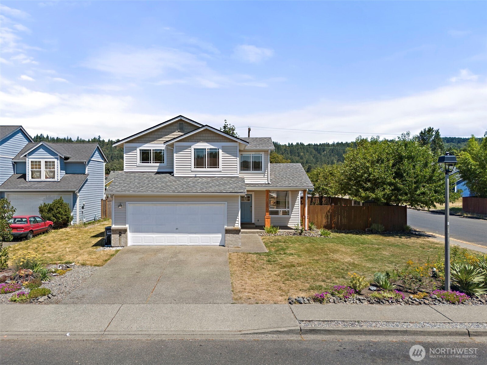 402 Orting Avenue Property Photo 35