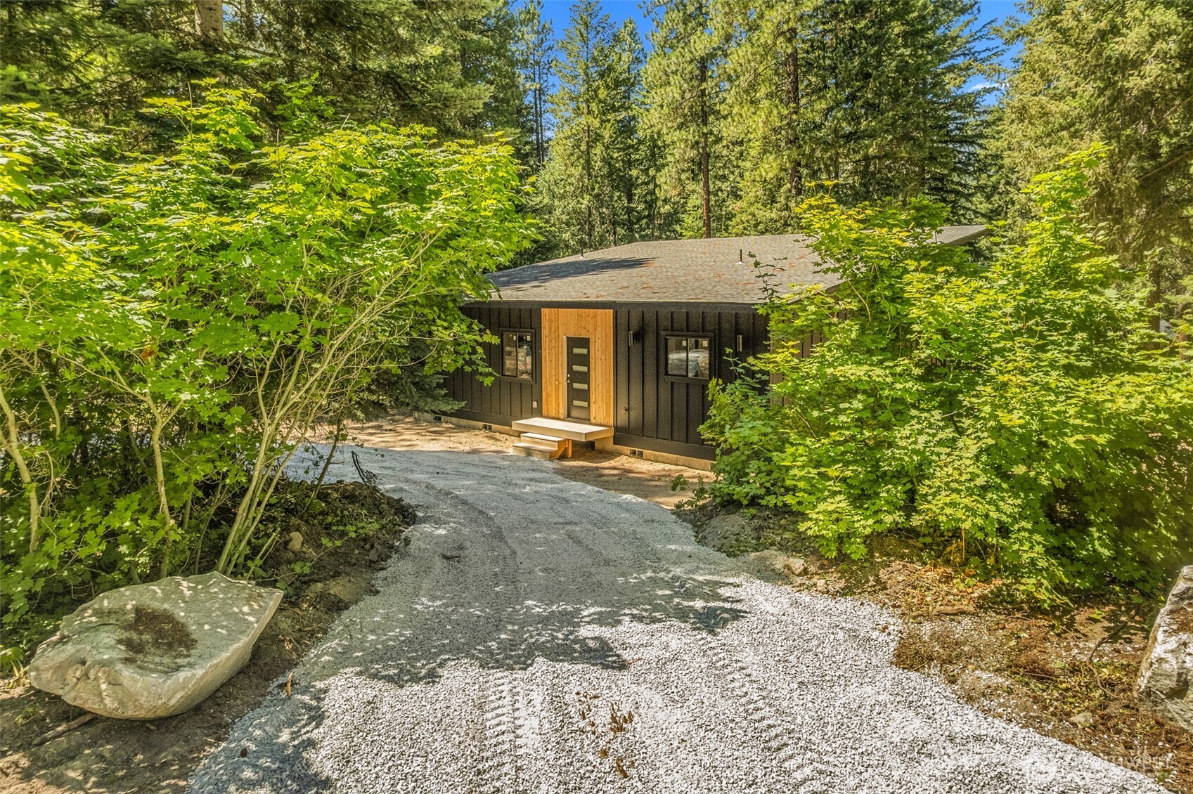 22401 Shetland Road Property Photo 21
